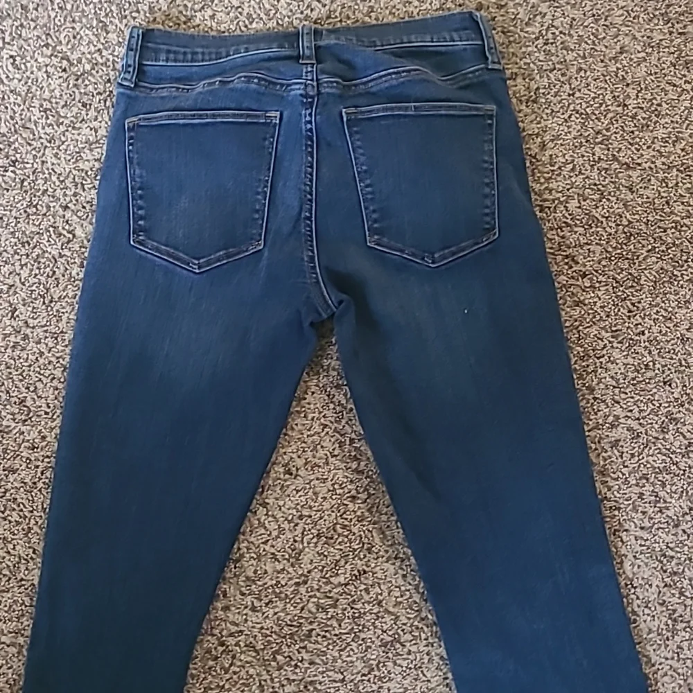 Size 27 Gap Jeans - Picture 5 of 6